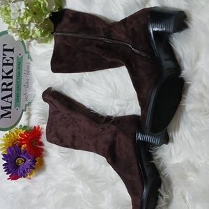 George 8.5 Brown fabric mid-rise boots, like new.